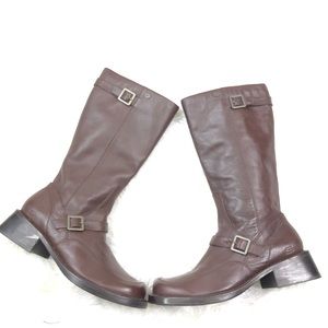 skechers 90s square toe leather shoe